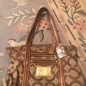 Coach shoulder bag